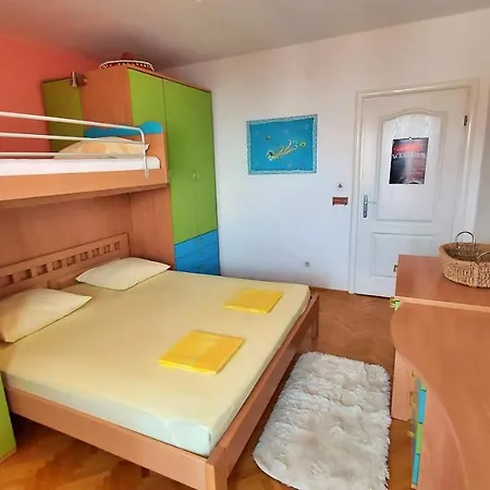 Lägenhet Macak Omiš